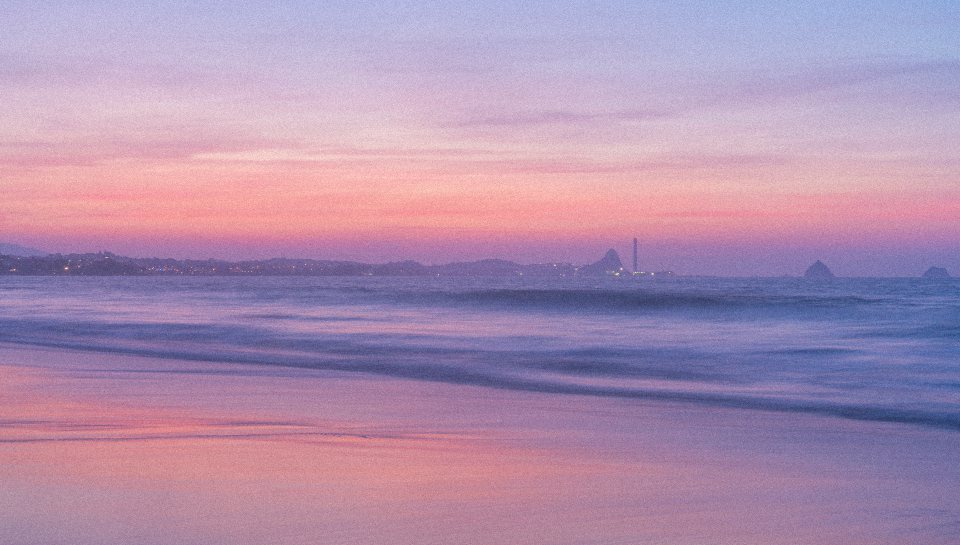 A pastel sea at dusk